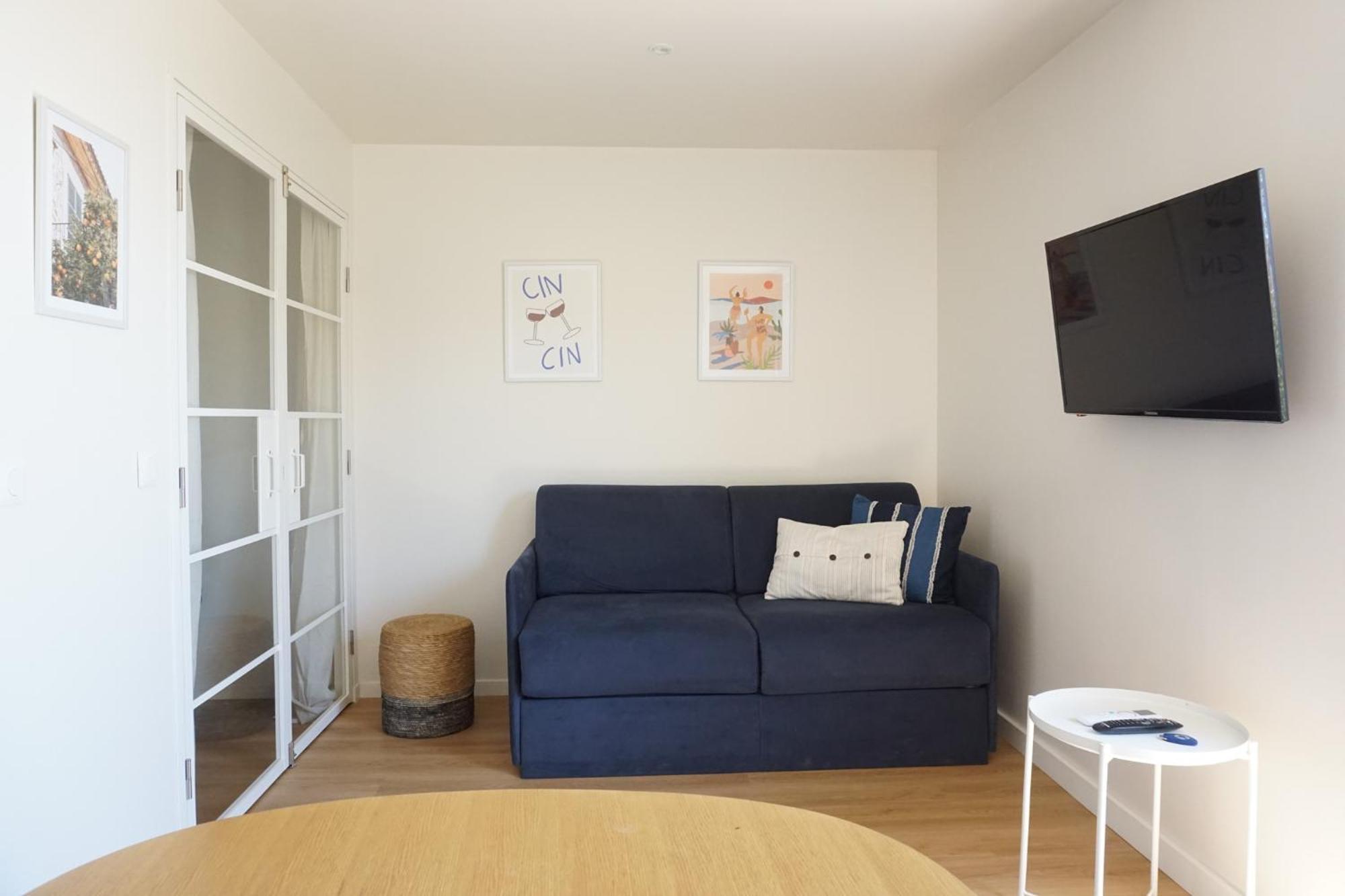 Le Soleil Bleu Hyerois Apartment อิแยร์ ภายนอก รูปภาพ